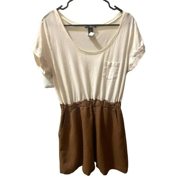 H&M Dresses & Skirts - H&M Womens A Line Dress Brown Scoop Neck Ruched M